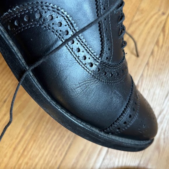 Allen Edmonds Strand Cap-toe Oxford Dress Shoe - Picture 10 of 12